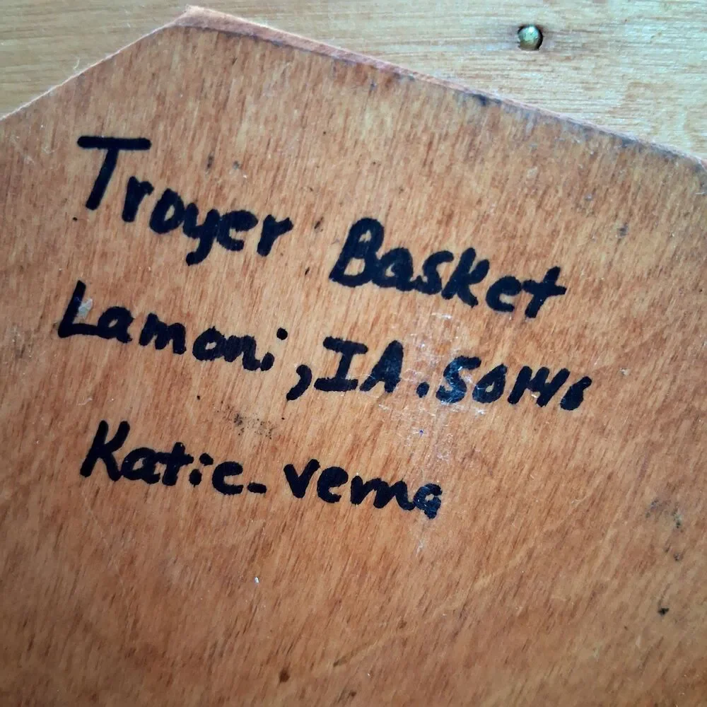 Amish Troyer Signed Lazy Susan Basket Wood Caddy Tabletop Rotating 7.5